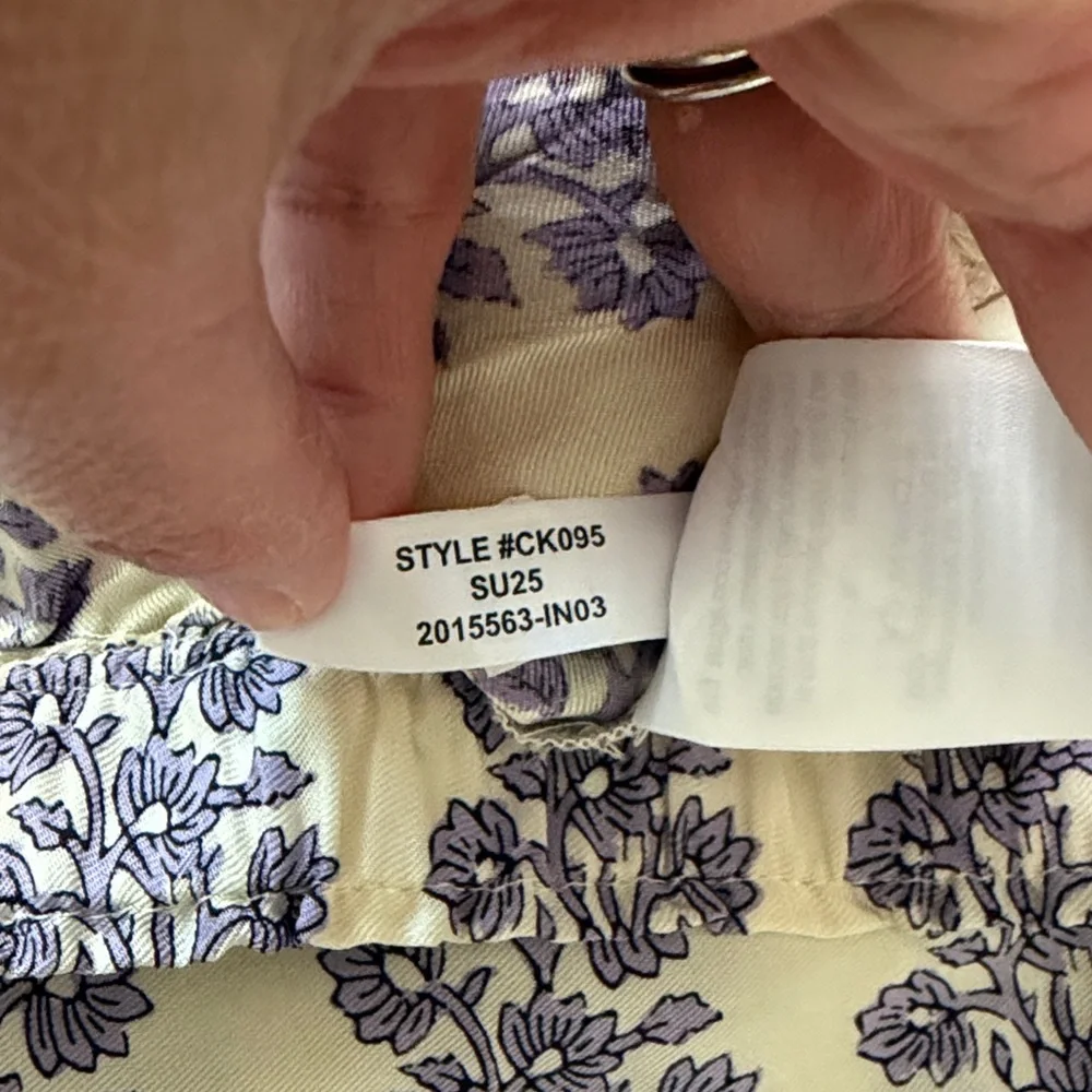 J. Crew stratus shorts, blooming lilac print, size small NWOT